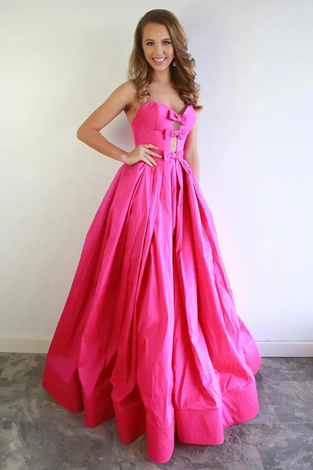 A Line Evening Dresses Spaghetti Straps Satin V Neck Long Prom Dresses